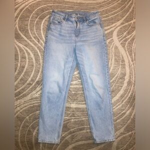 American eagle mom jeans size 4